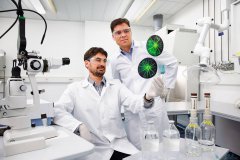 ����ҽ�ƶ�﮵ķ����������ӳ������ʵ