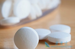 ͨ�����Ʋ����ĸ��������ж�����ɳ��Ч������ѧ