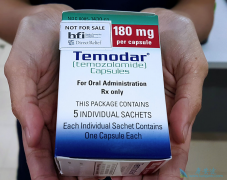 PARP���Ƽ�Veliparib������Ī������Сϸ���ΰ�����Ч��ô����